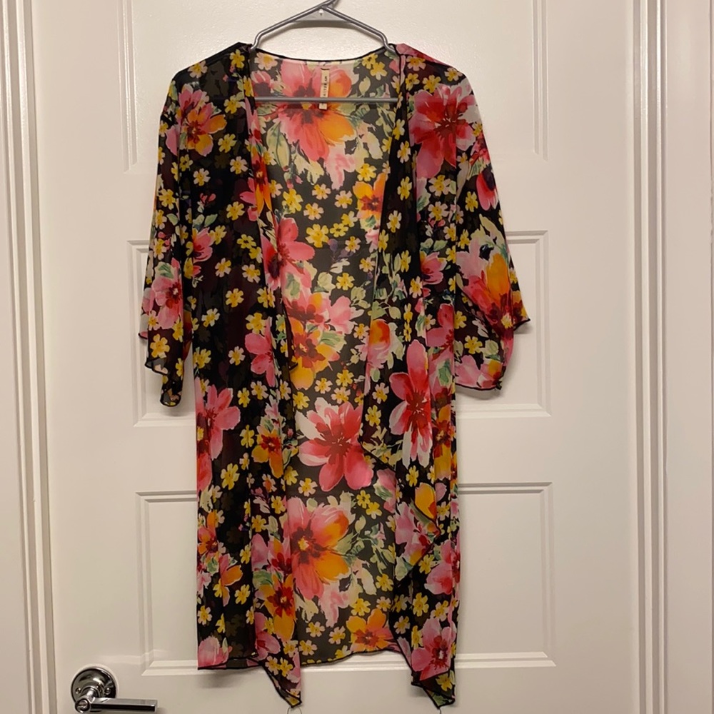 Kimono- size small